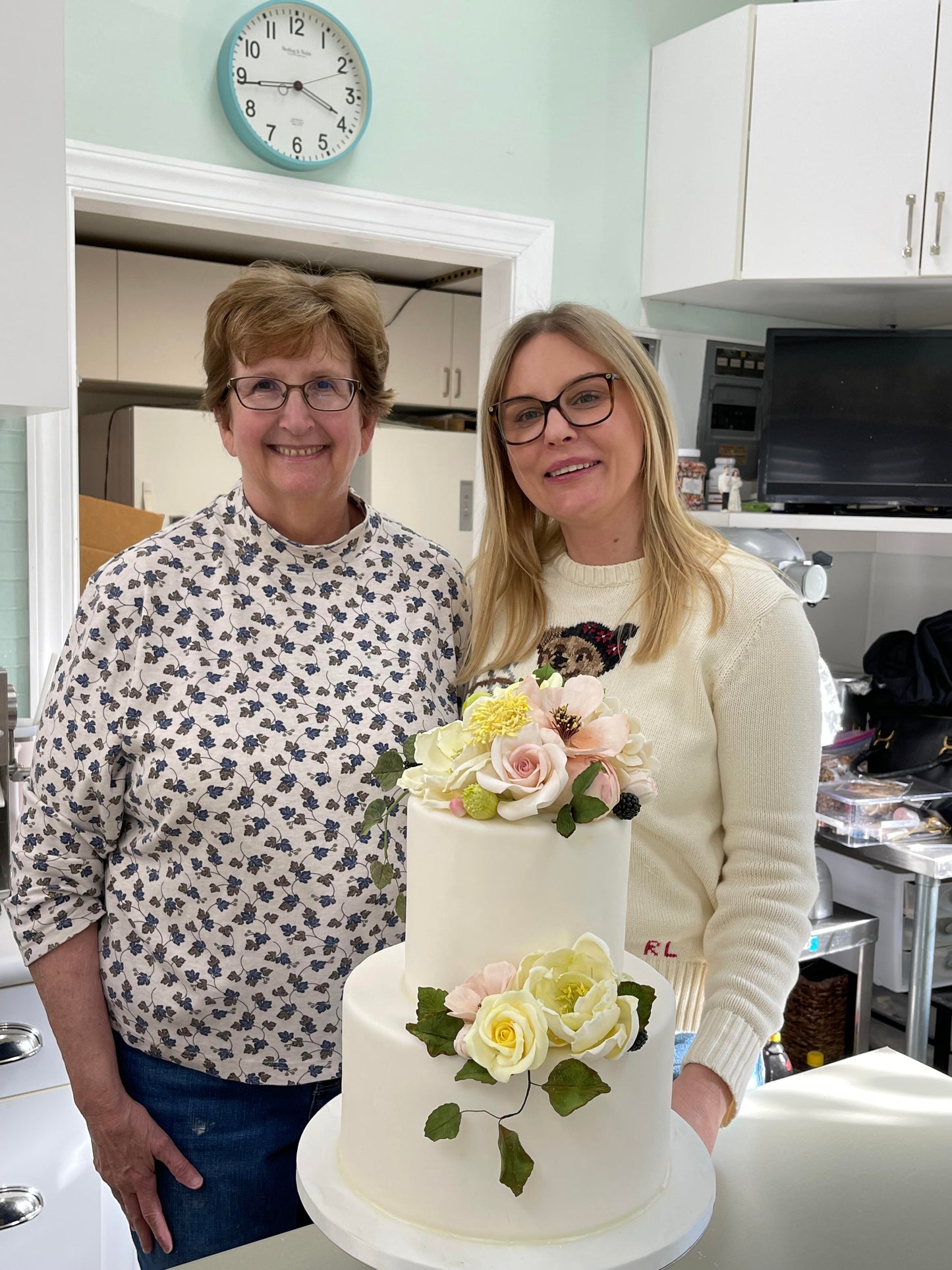 Wedding Cake Masterclass - June 27,28, & 29, 2024